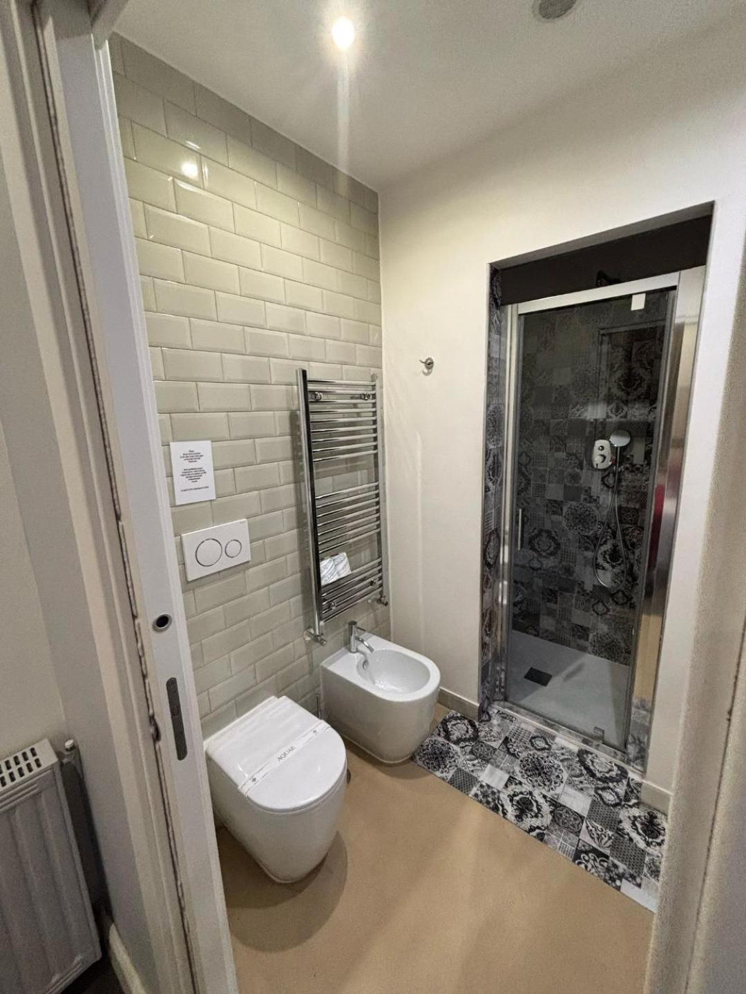Trevi Contemporary Suite Roma Ngoại thất bức ảnh